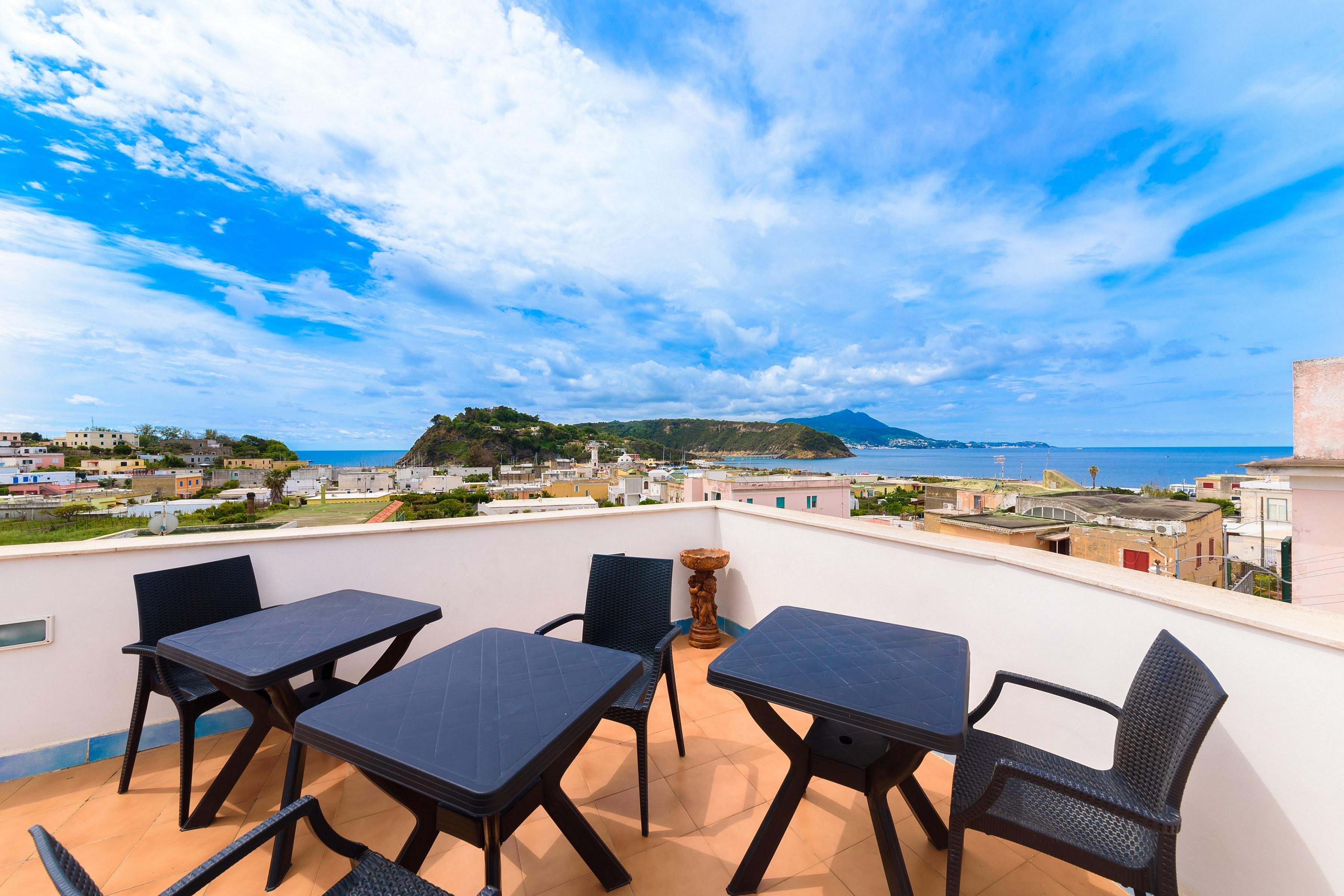 Hotel Celeste โปรชิดา ภายนอก รูปภาพ